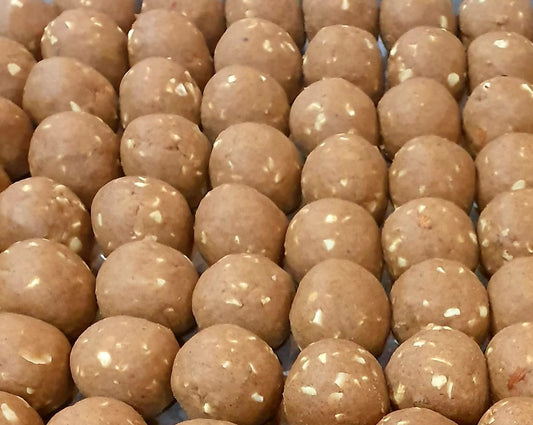 Atta, Nuts & Jaggery Laddoo , No Refined Sugar -Trial Pack